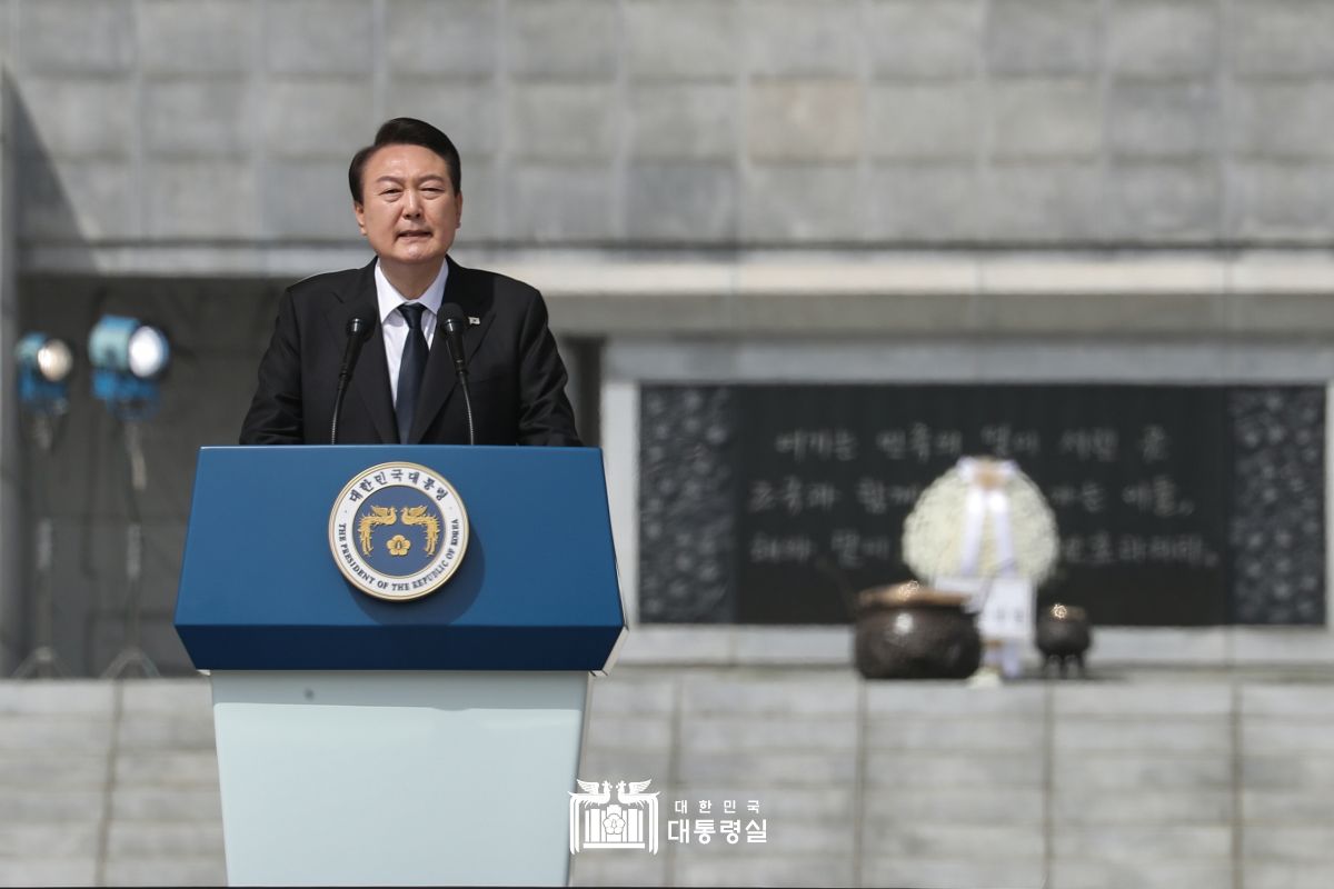 "국가의 이름으로 대한민국의 자유를 지켜낸 위대한 영웅들을 영원히 기억하겠습니다"