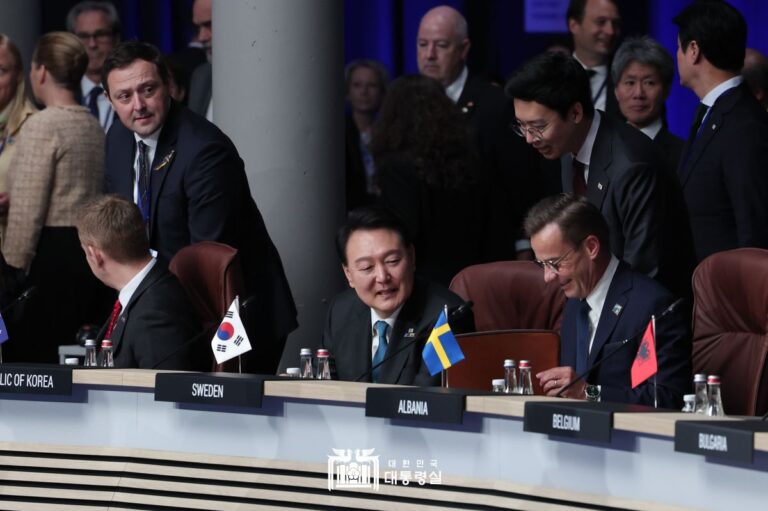 "유럽과 아시아의 안보 따로 구분될 수 없어...더욱 확고하게 연대해 나가야 할 것"