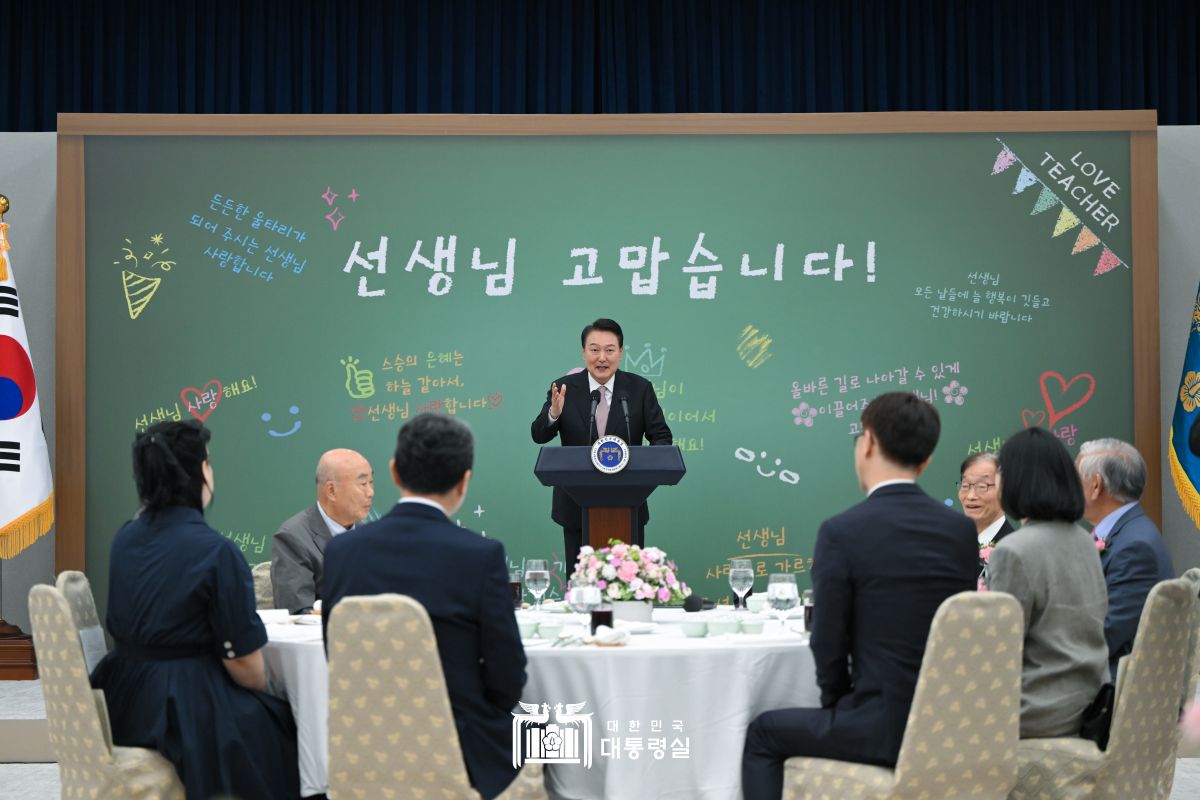 "선생님들께 고마움, 감사의 말씀 드리고 싶어"