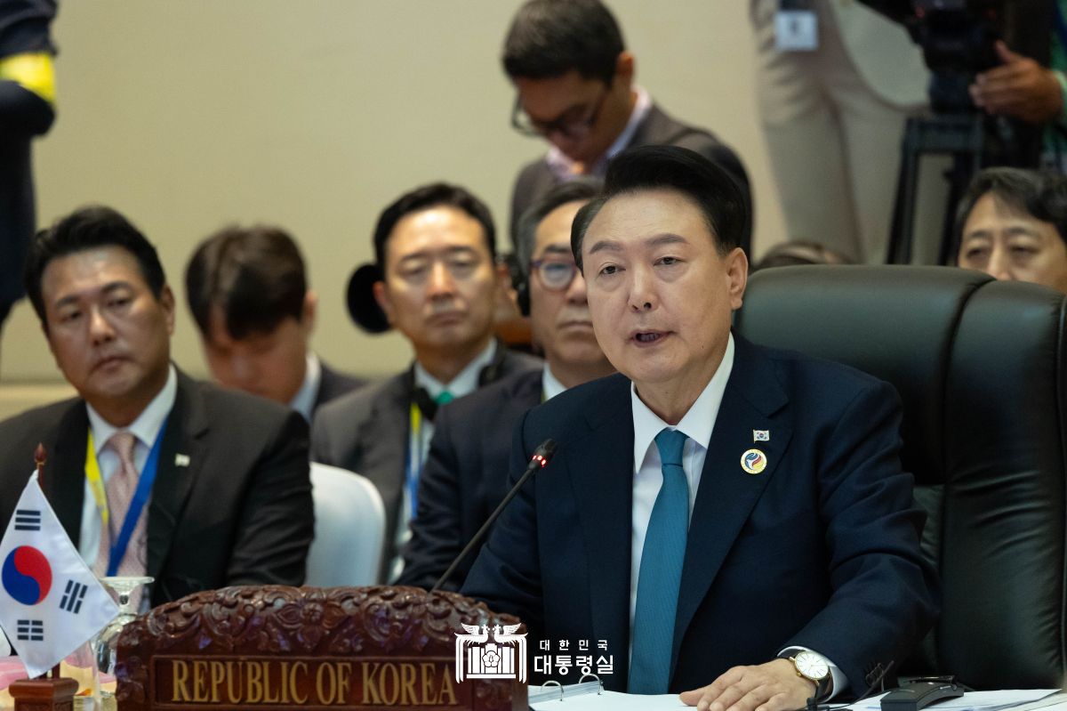 "한국-아세안 35년...'포괄적 전략 동반자 관계'로 새로운 미래 역사 함께 써나갈 것"
