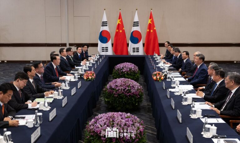 "양국이 역내 안정과 평화 도모를 위한 협력, 경제 협력 강화로 양국 민생 함께 증진 기대"