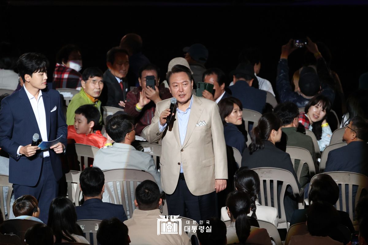 "자유 대한민국이 있게 만들어주신 분들을 모셔서 뜻깊어"