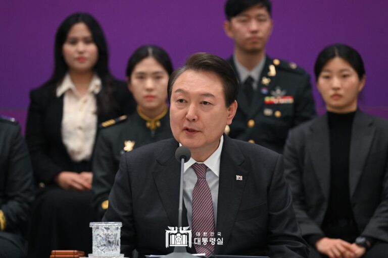 "외교의 중심은 경제...원전·반도체 공급망 협력 강화할 것"