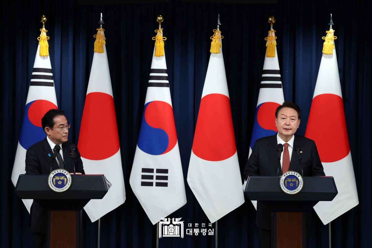 "한·일 정상은 형식에 구애 받지 않고 긴밀히 소통하고 협력해 나갈 것"