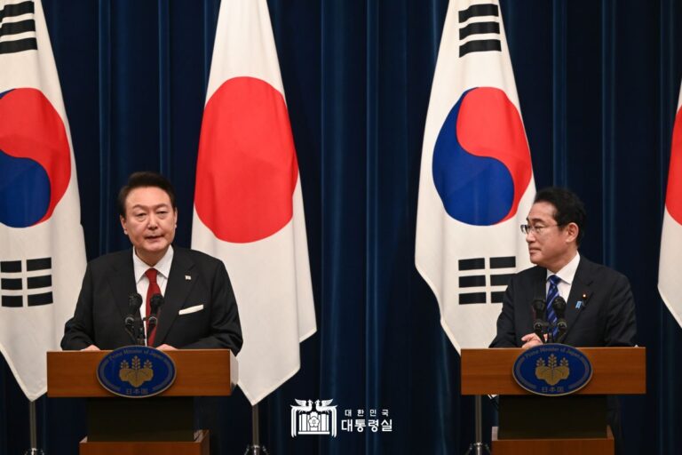 "한일 간 협력의 새 시대를 여는 첫걸음이 되었습니다"