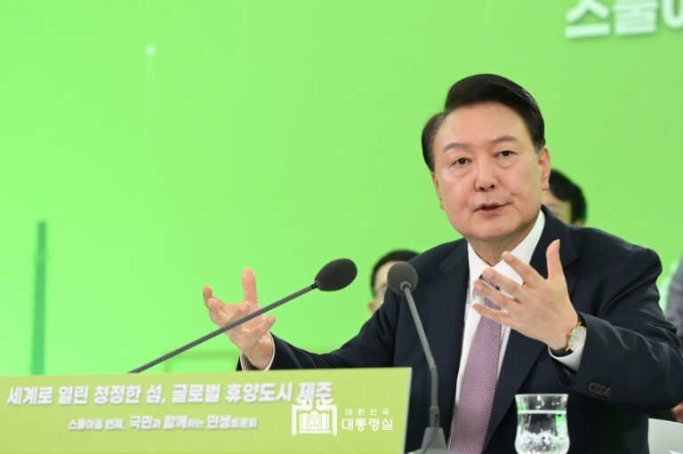 "'하늘을 나는 택시(UAM)' 로 관광 인프라를 확충하고, 제주도를 글로벌 휴양 도시로 발전시키겠습니다."