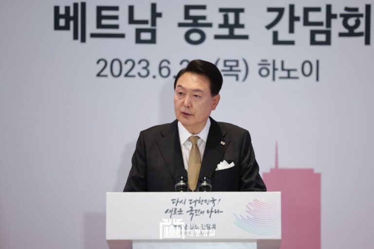 "이번 베트남 방문은 양국관계의 새로운 30년을 향한 출발점이 될 것"