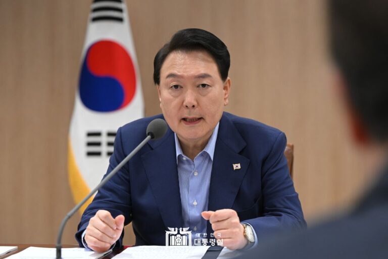 "정책의 최우선 순위는 민생...민생안정 위해 비상한 각오로 임할 것"