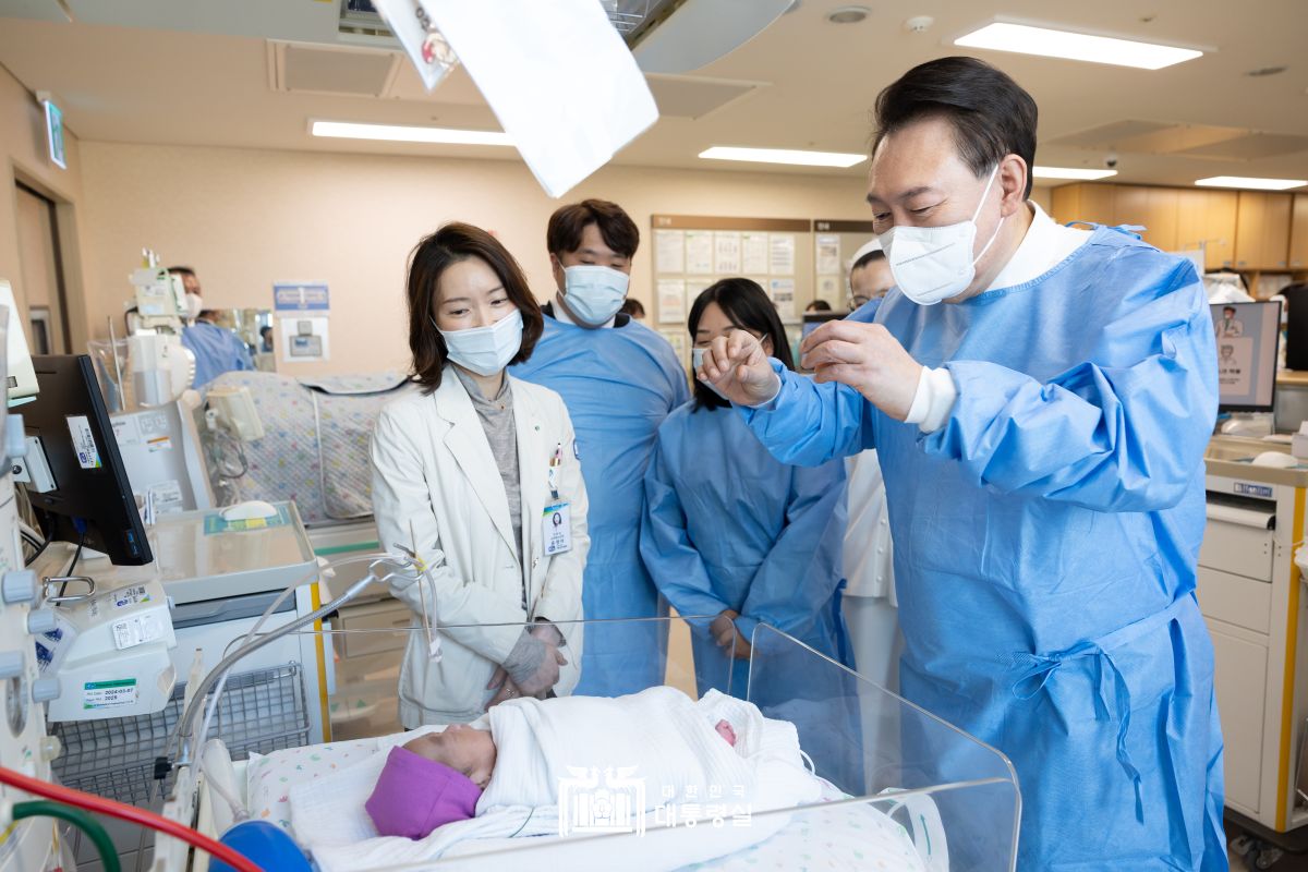 "저도 칠삭둥이... 이른둥이 출산·치료·양육 전 과정 지원 대폭 강화할 것"
