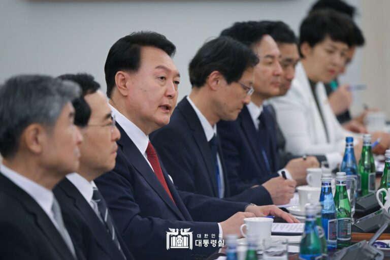 "취임 후 유럽 내 첫 양자방문...폴란드는 매우 중요한 협력 파트너"