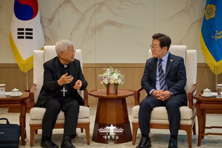 평화와 상생의 길을 모색해 나가겠습니다