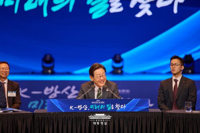 방산 강국으로 나아갈 대한민국을 기대합니다