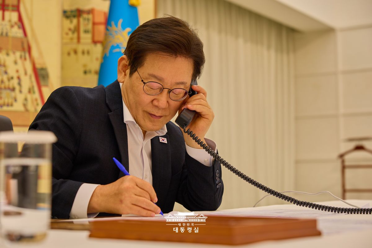 모하메드 빈 살만 사우디아라비아 왕세자 겸 총리와 취임 후 첫 통화를 나눴습니다
