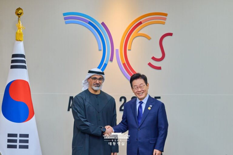 한-UAE의 특별한 우정이 더욱 공고해지리라 믿습니다