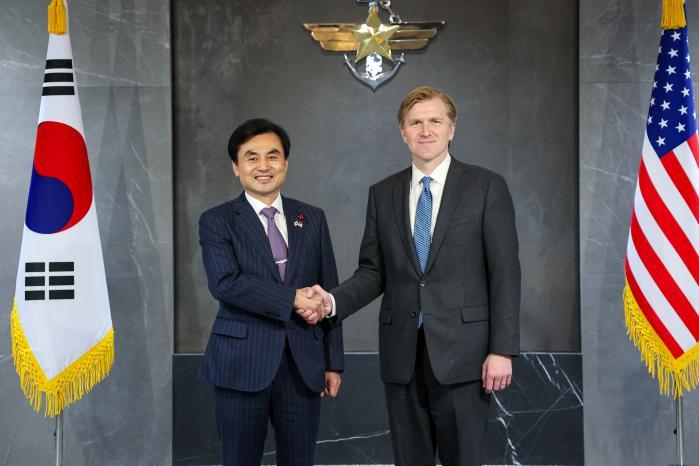 한미 “핵잠 건조·전작권 전환 긴밀 공조”