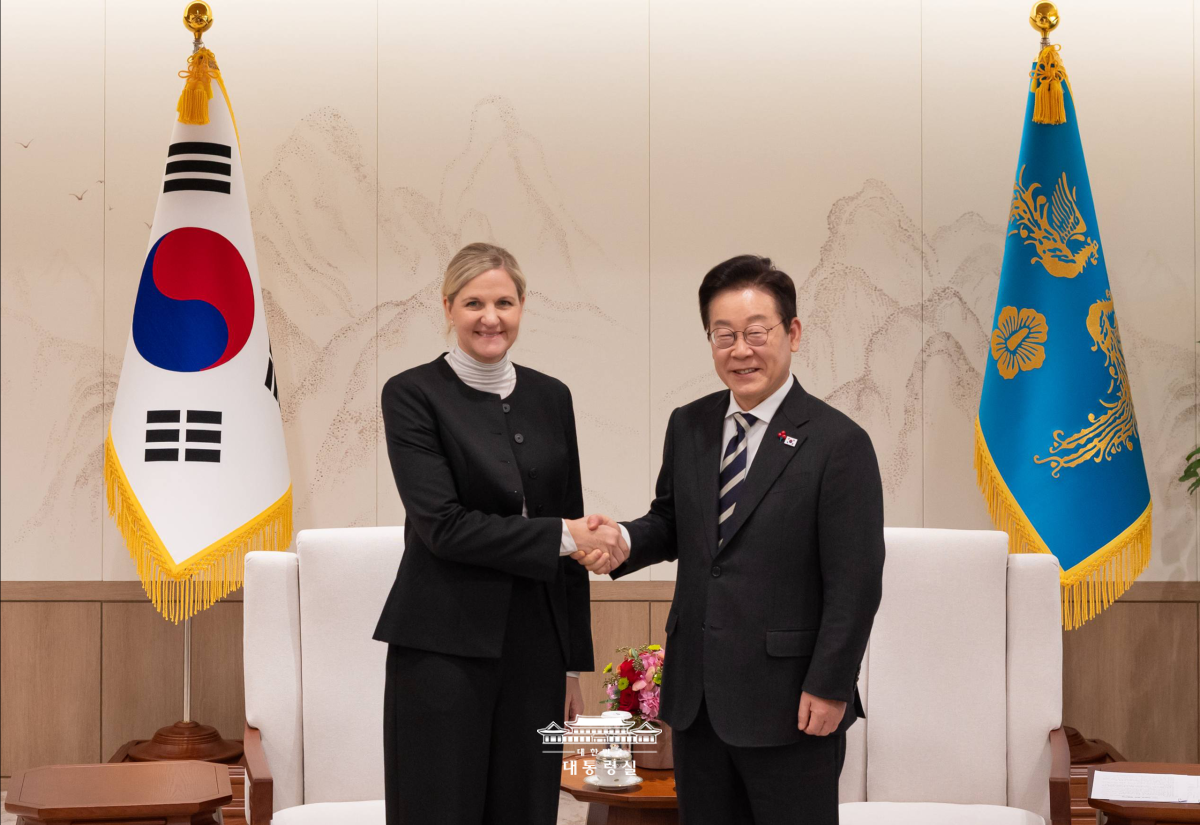 스포츠가 만들어내는 화합과 평화의 힘을 믿습니다