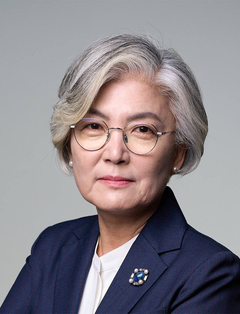 제29대 주미국 대한민국 대사 강경화