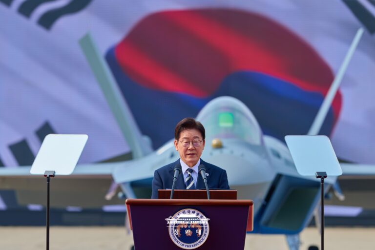 3/25(수) KF-21 양산 1호기 출고식 축사